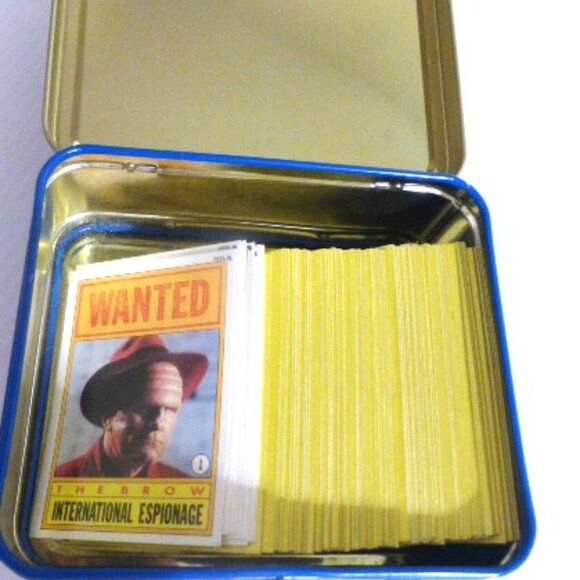 Series 1 - 1990 Walt Disney DICK TRACY Poster & Tin Movie Trading CARDS - Picture 11 of 15